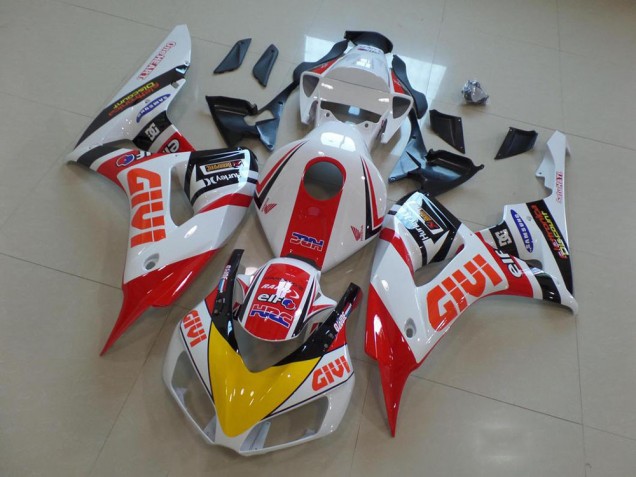 Honda CBR 1000 RR 06-07 - Givi Honda CBR 1000 RR 06-07 - Givi