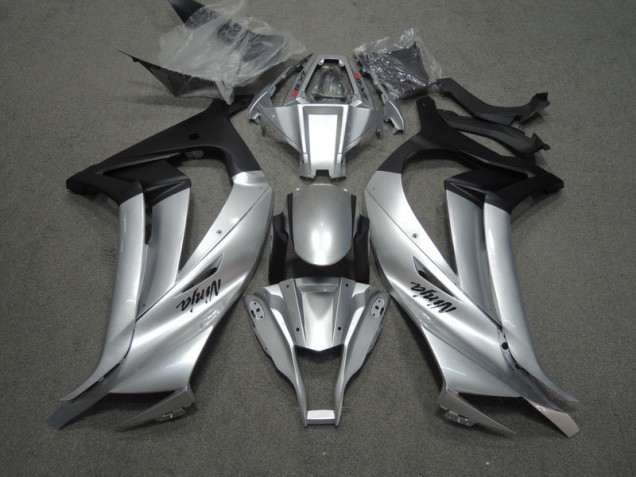 Kawasaki ZX10R 11-15 - Plata Negro Ninja Kawasaki ZX10R 11-15 - Plata Negro Ninja