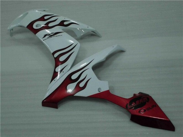 Yamaha R1 04-06 - Blanco Rojo Llama Yamaha R1 04-06 - Blanco Rojo Llama